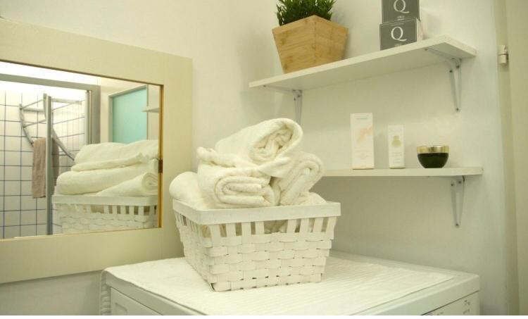 וינה Spacious 2Rooms In The Center מראה חיצוני תמונה